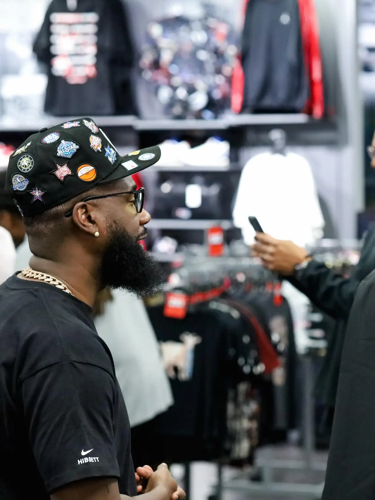 Photo by Jordan Banks | Influencer Coach on April 16, 2026. May be an image of one or more people, beard, hat and sportswear.